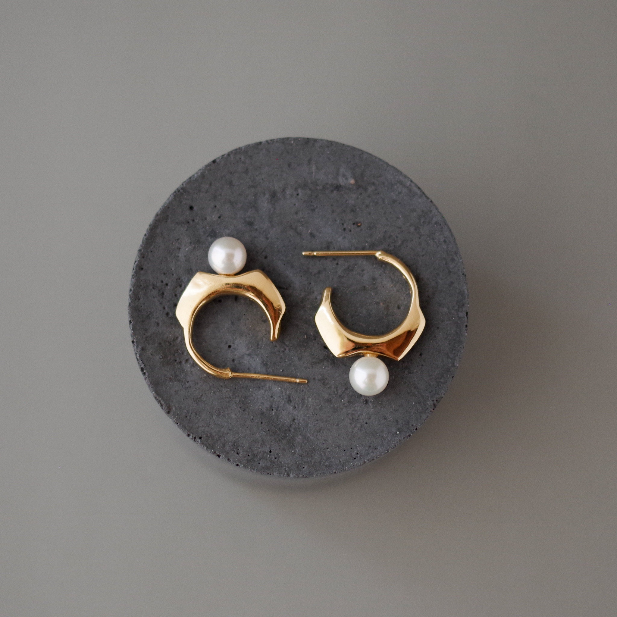 PIERCE/ | SP-18| big pearl - gold