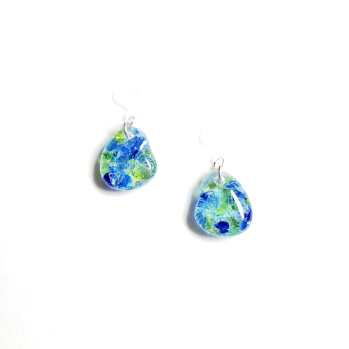 No.1516-C 琉球ガラス(小ぶり)☆変形ピアス・イヤリング(寒色MIX  