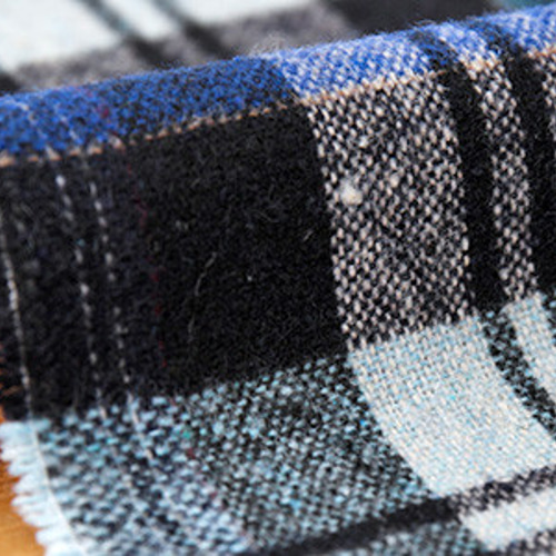 新入荷！『コットンandウールのタータンチェック .ブルー×チェック柄