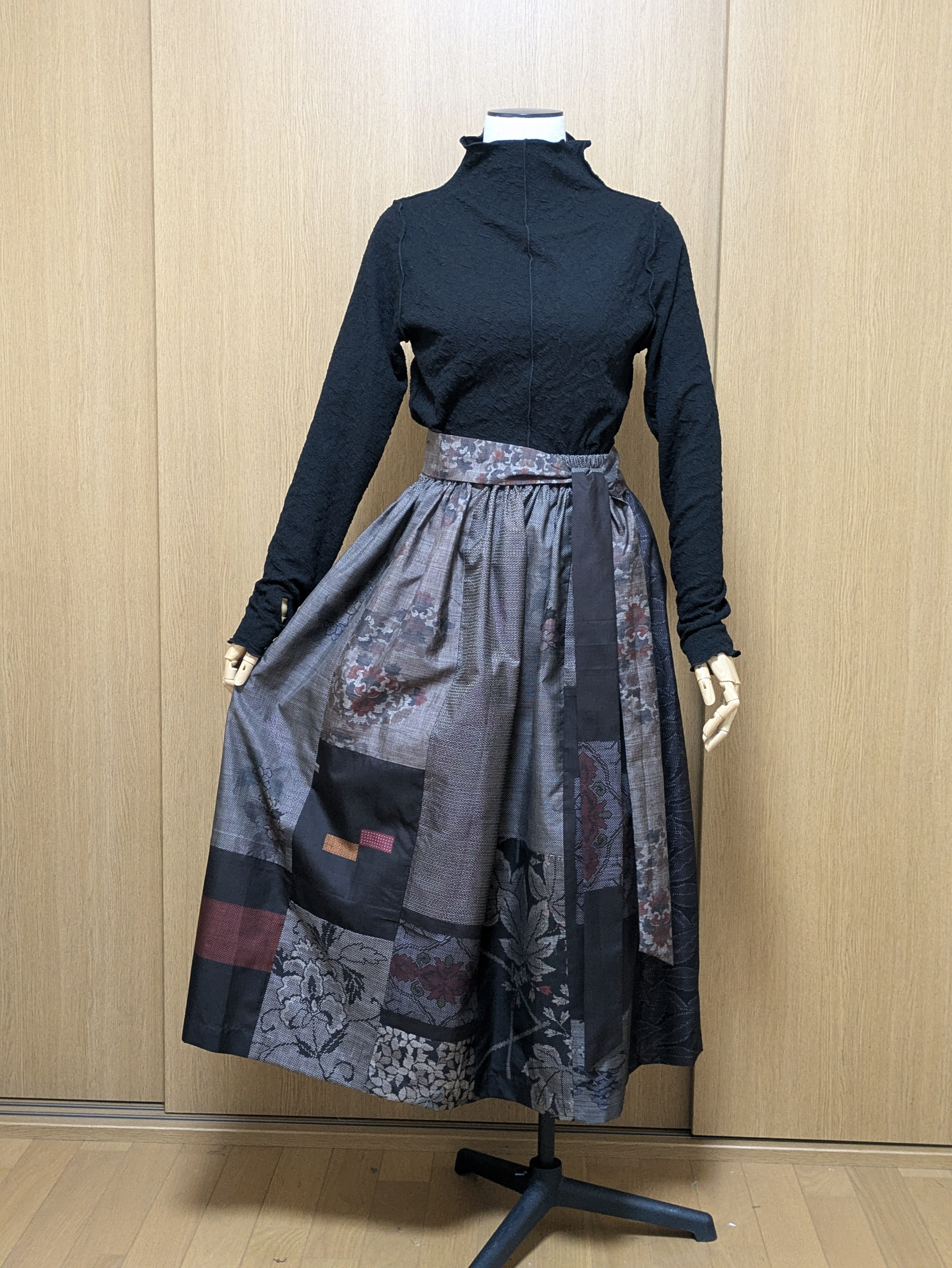 SOLD　着物リメイク　ギャザースカート　大島紬　Ｍ〜L