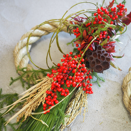 迎春 大王松の注連縄 南天の実 お多福南天 お正月飾り しめ縄