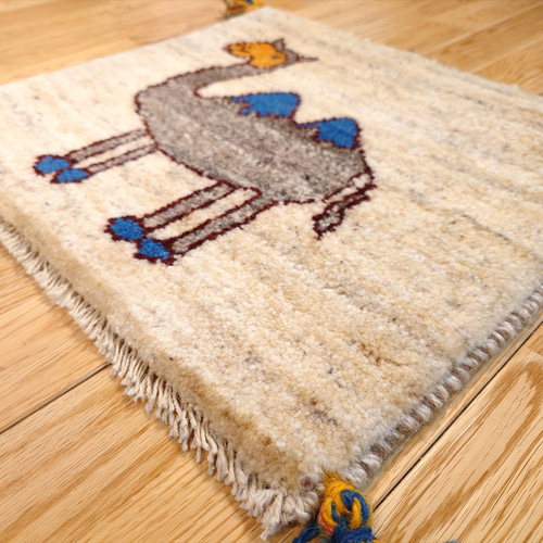 新入荷】ペルシャ ギャッベ ミニマット 横45x40cm アイボリー色