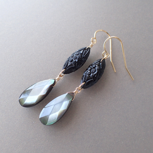 14kgf＊カービングオニキスと黒蝶貝＊ピアス ピアス（フック