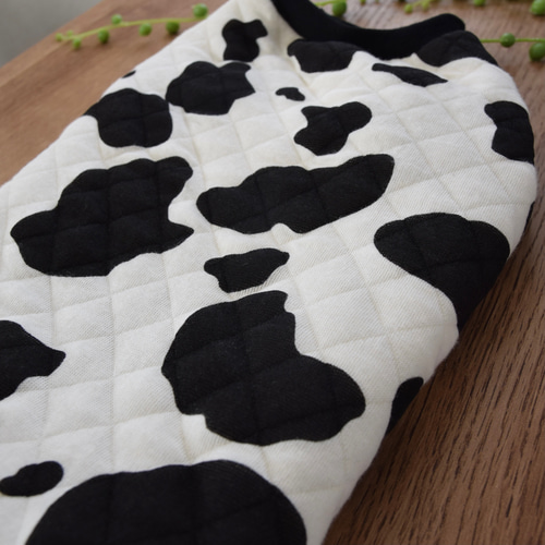 4696mama様❤️牛柄♡メッシュ♡ブラック♡タンクトップ♡ハンドメイド犬服 4696mama様❤️牛柄♡メッシュ♡ブラック♡タンクトップ