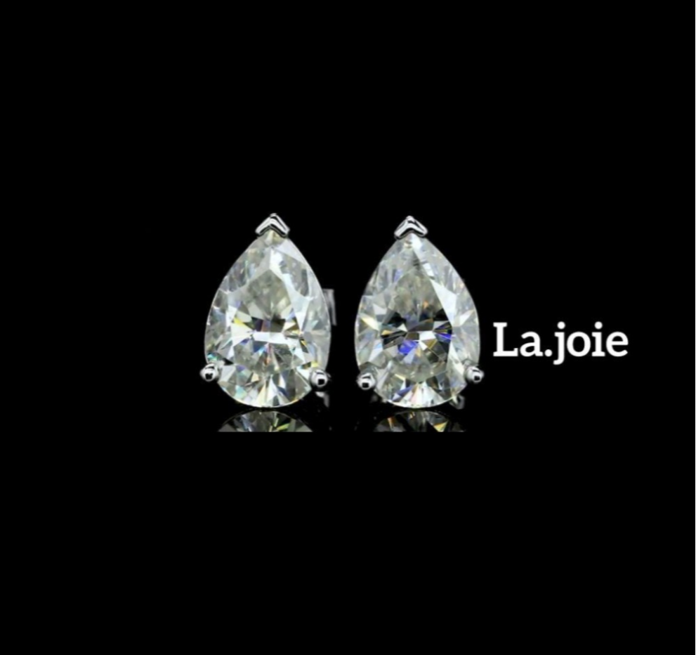 高品質 人工ダイヤ SONA  Diamond   一粒ダイヤモンド ピアス