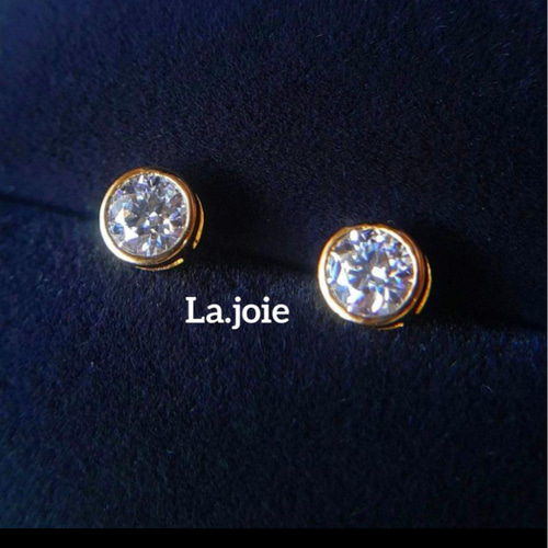 最高品質 モアサナイト 5mm 人工ダイヤ Gold バイザヤード ピアス