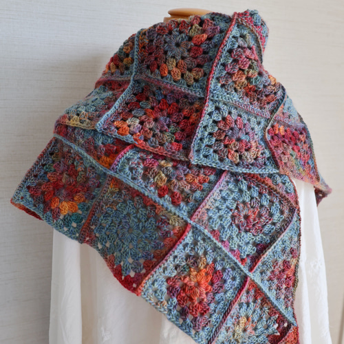 モチーフつなぎの三角ショール【FS-839】送料当社負担 ストール