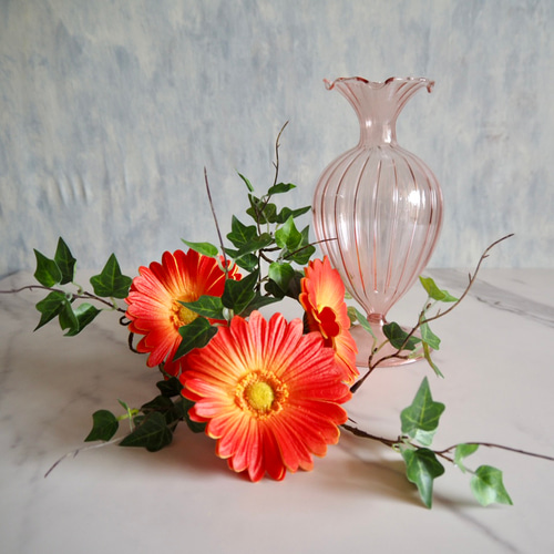 【✨新品✨】赤い花の花瓶／モダンアート・抽象フラワー 「アート」 8e62c57455a0be58d524e82dd5e07e