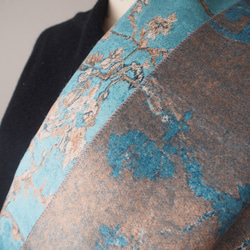 【繊細な模様は主役級】ジャガード織ストールマフラー・ウィンターチェリーブロッサム 4枚目の画像