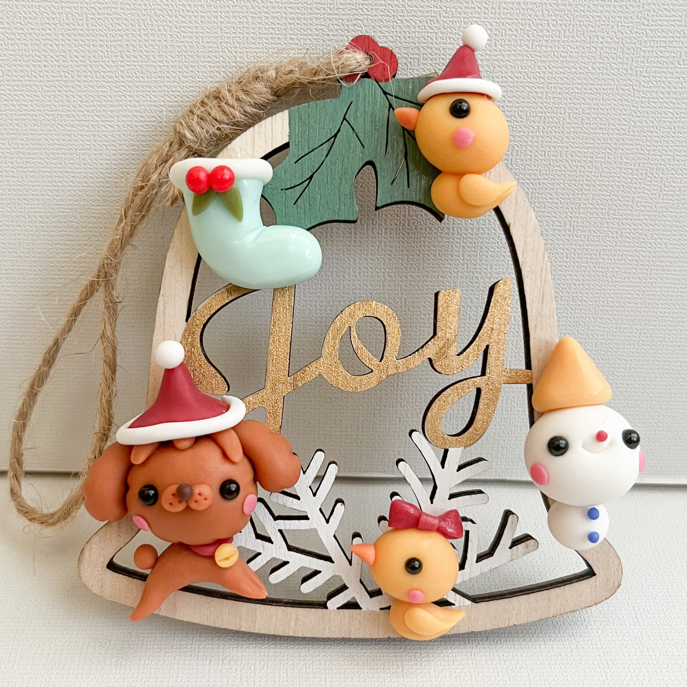 1500円☆クリスマスベル　オーナメント　ミニチュア　樹脂粘土　粘土細工　トイプードル