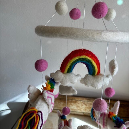 羊毛フェルト 吊り下げ モビール ユニコーン インテリア 飾り 羊毛