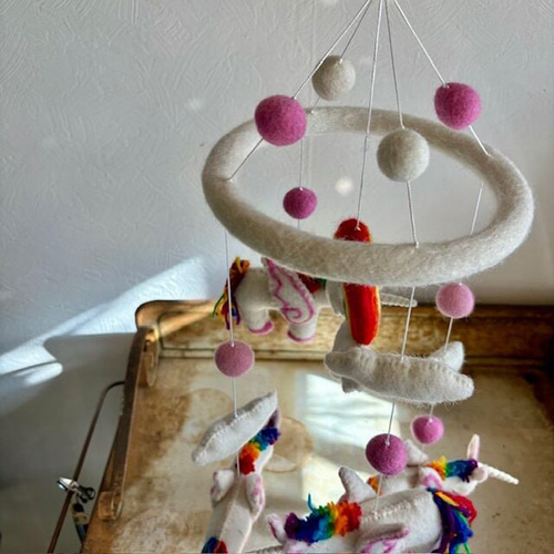 羊毛フェルト 吊り下げ モビール ユニコーン インテリア 飾り 羊毛