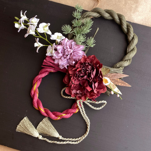 一点物【お正月】2本取り ダリアとデンファレのしめ縄リース しめ縄