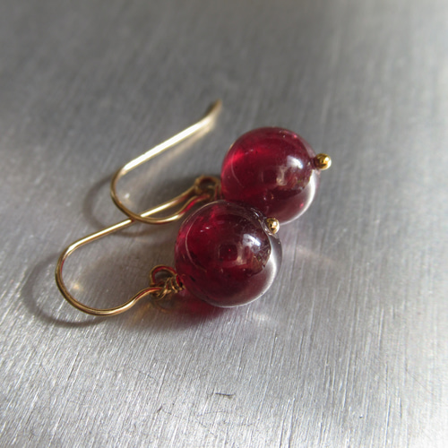 ちか☺︎ 1点作品☆ 希少石　宝石質ルビーピアス　イヤリングに変更可能☺︎ K10YGルビーピアス | BON BON DO オンラインショップ