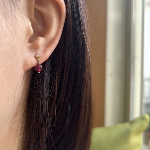 濃赤 ルビー 宝石質 丸玉 一粒 *** (14Kgf・Silver)ピアス／イヤリング 