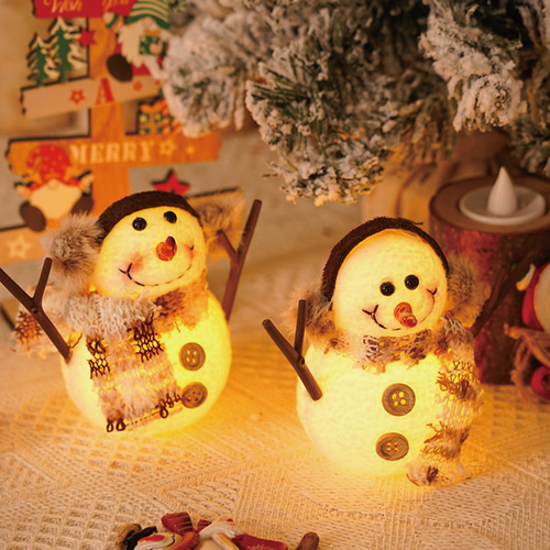 期間限定販売＞光る 雪だるま ライト 7cm×10cm ウィンター スノーマン