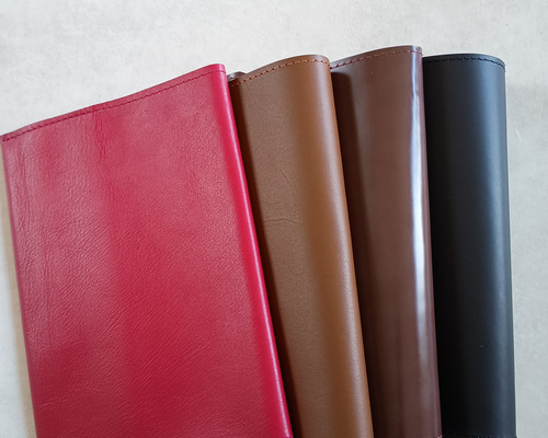 四六判（横128mm×縦188mm） レザーブックカバー 本革 牛革 しおり