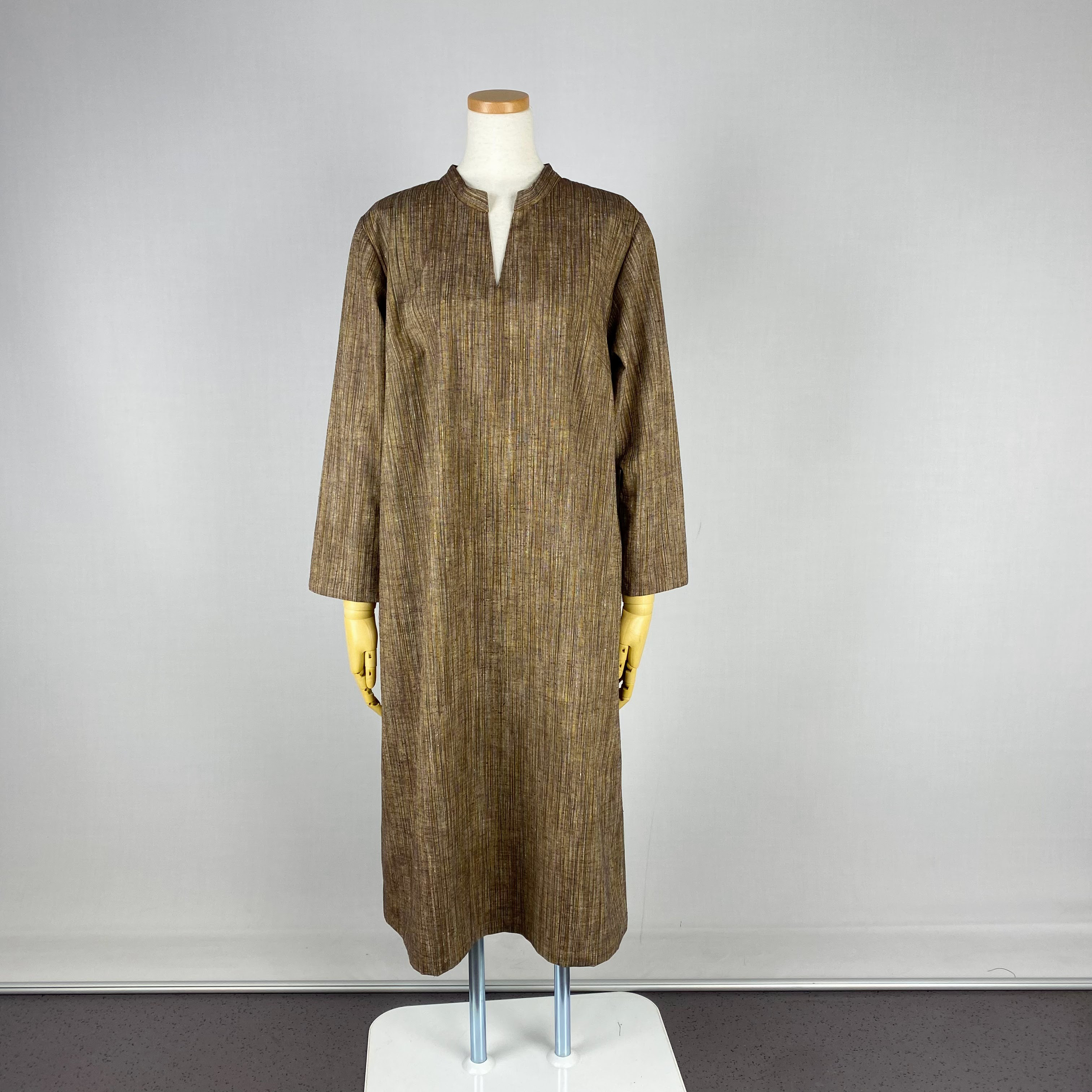 ✨半額SALE　 正絹紬　キーネック　ゆったりワンピース