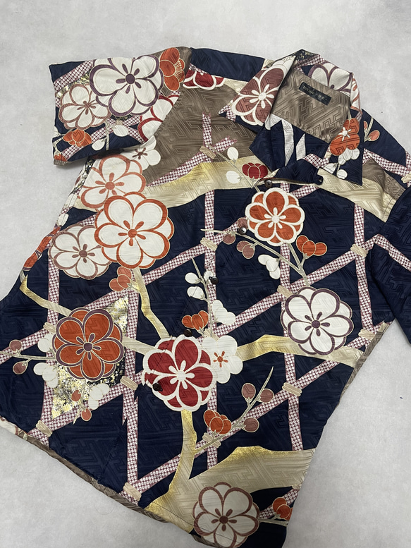 着物リメイク 紺色と茶色の振袖アロハシャツ メンズMサイズ
