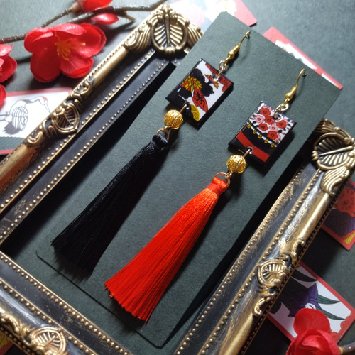 ピアス狐仮面黒オレンジ紅葉ビジュークラックビーズ和着物卒業式