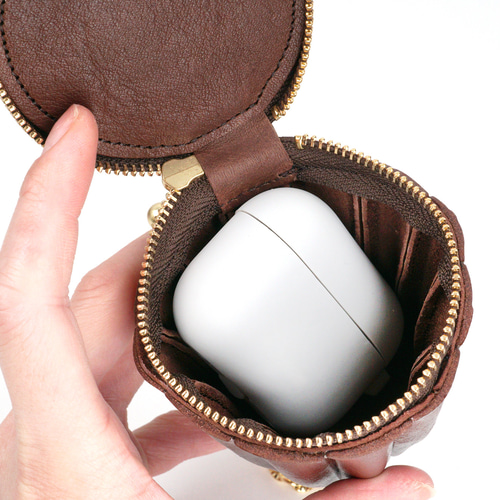 カヌレなポーチ（イヤホン入れ）／本革製 ポーチ EARL'S FAVOURITE