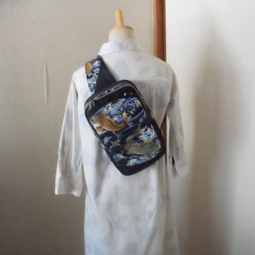 和柄＊ボディバッグ＊鯉柄＆荒波＊デニム ボディバッグ・ウエスト