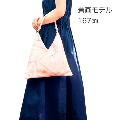 極美品　一点物　亜美　着物帯　再構築　あずま袋　ショルダーバック　上質シルク 4a8a26fb23dcb4bd649c2943c8ae18