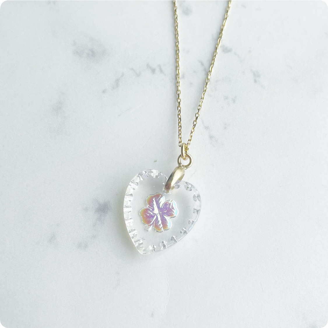 ドイツ製 インタリオクローバー ハートネックレス【Aurora】