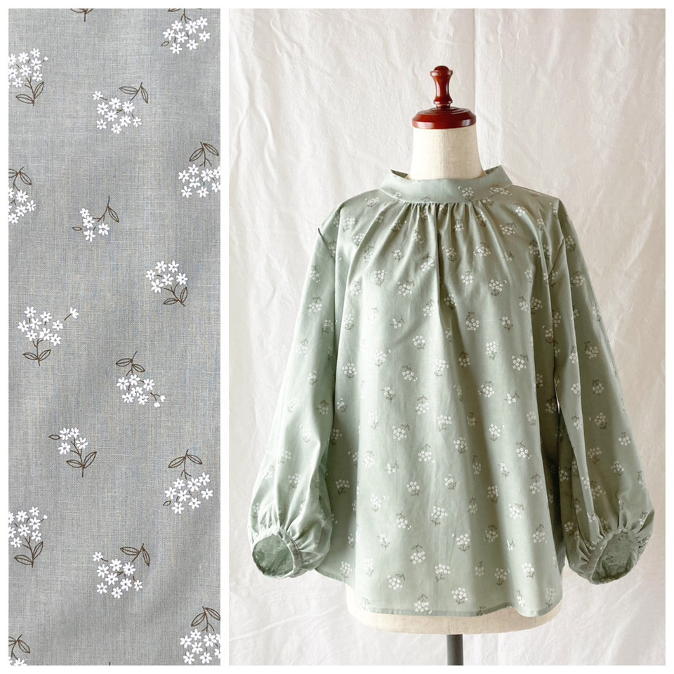 【オールシーズン】野の花のロマネブラウス(小花：後ろリボン：グリーン）