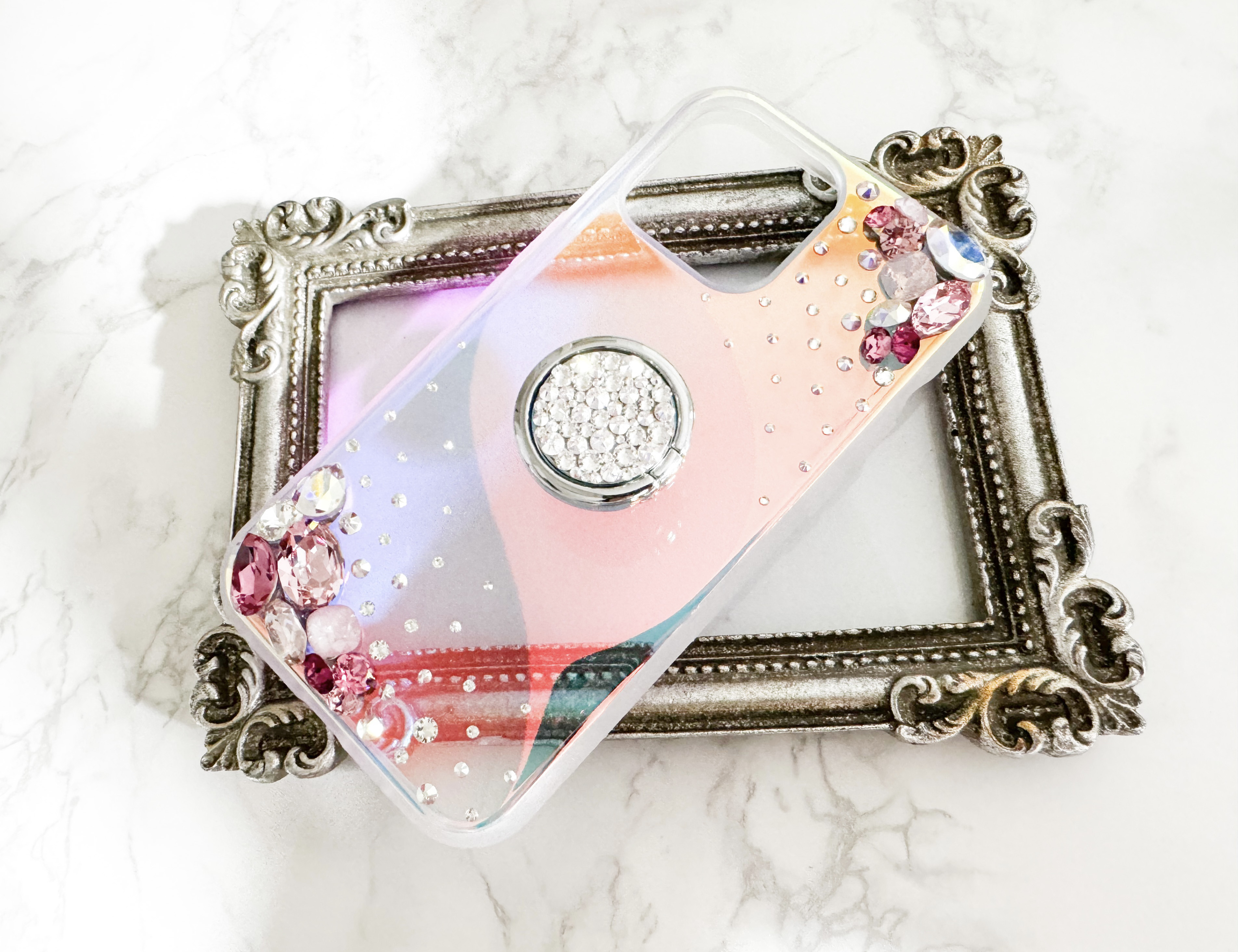 iPhone17pro,Max,16,15,14,13,他オーロラケース スワロフスキーピンクビジュー デコレーション