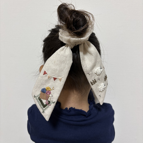 手刺繍シュシュ/ヘアゴム シュシュ Szal 通販 18530714｜Creema