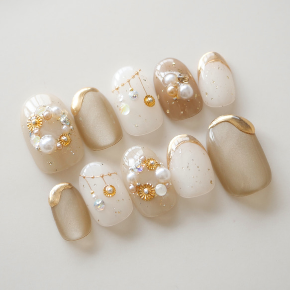 ファッションなデザイン キラキラパーツのクリスマスリースネイル-beige gold-◇ネイル ネイルパーツ