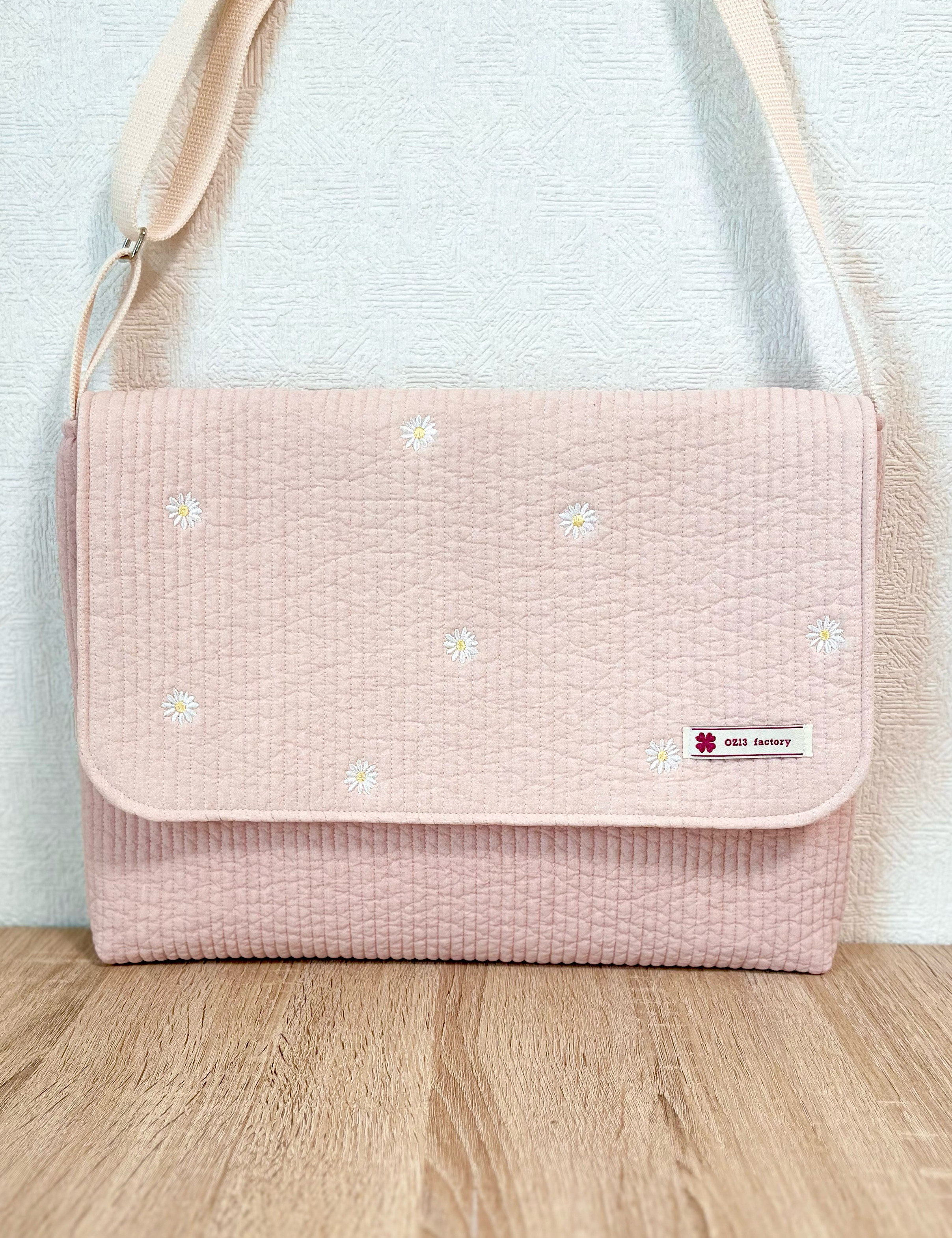 図書袋　ヌビ・マーガレット刺繍ベージュピンク×ヌビ•ベージュピンク×