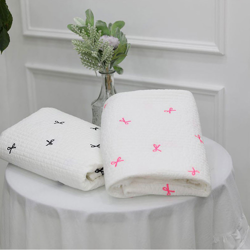 韓国製 大幅 イブルヌビ リボン刺繍 両面ラインキルト 60番手