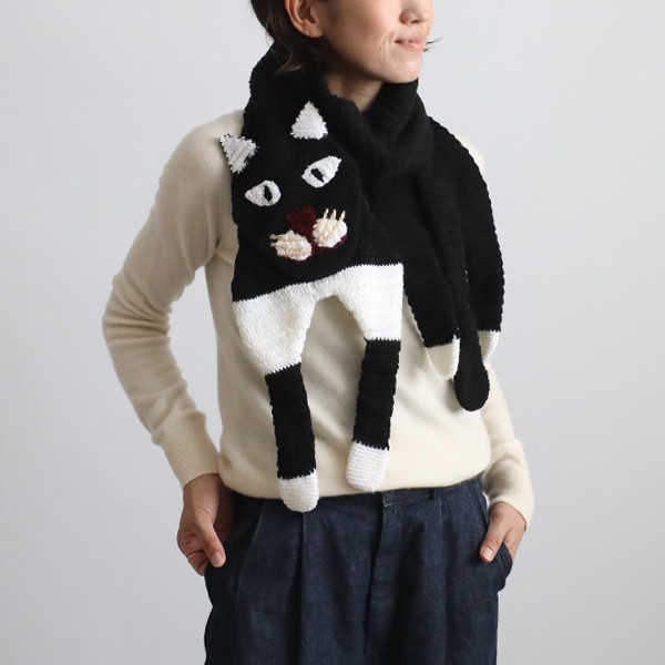 最終ＳＡＬＥ　クロネコさん　anvai　猫 ねこ　アニマル　マフラー　ロング巻き 黒猫　E70D