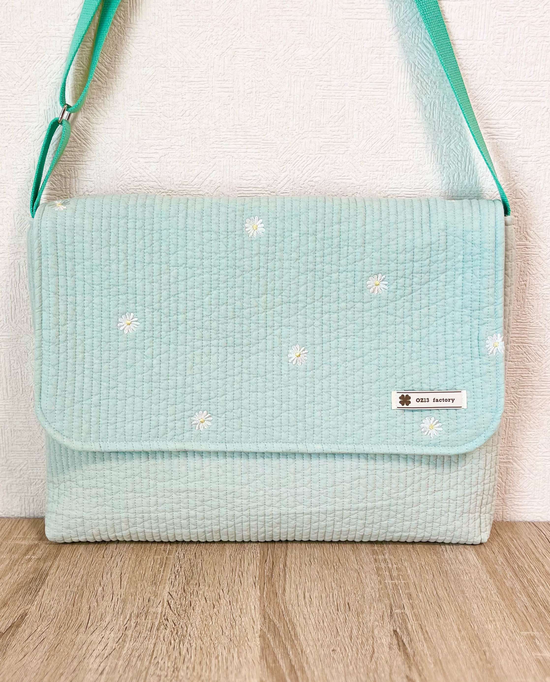 図書袋　ヌビ･マーガレット刺繍ミント×ヌビ•ミント