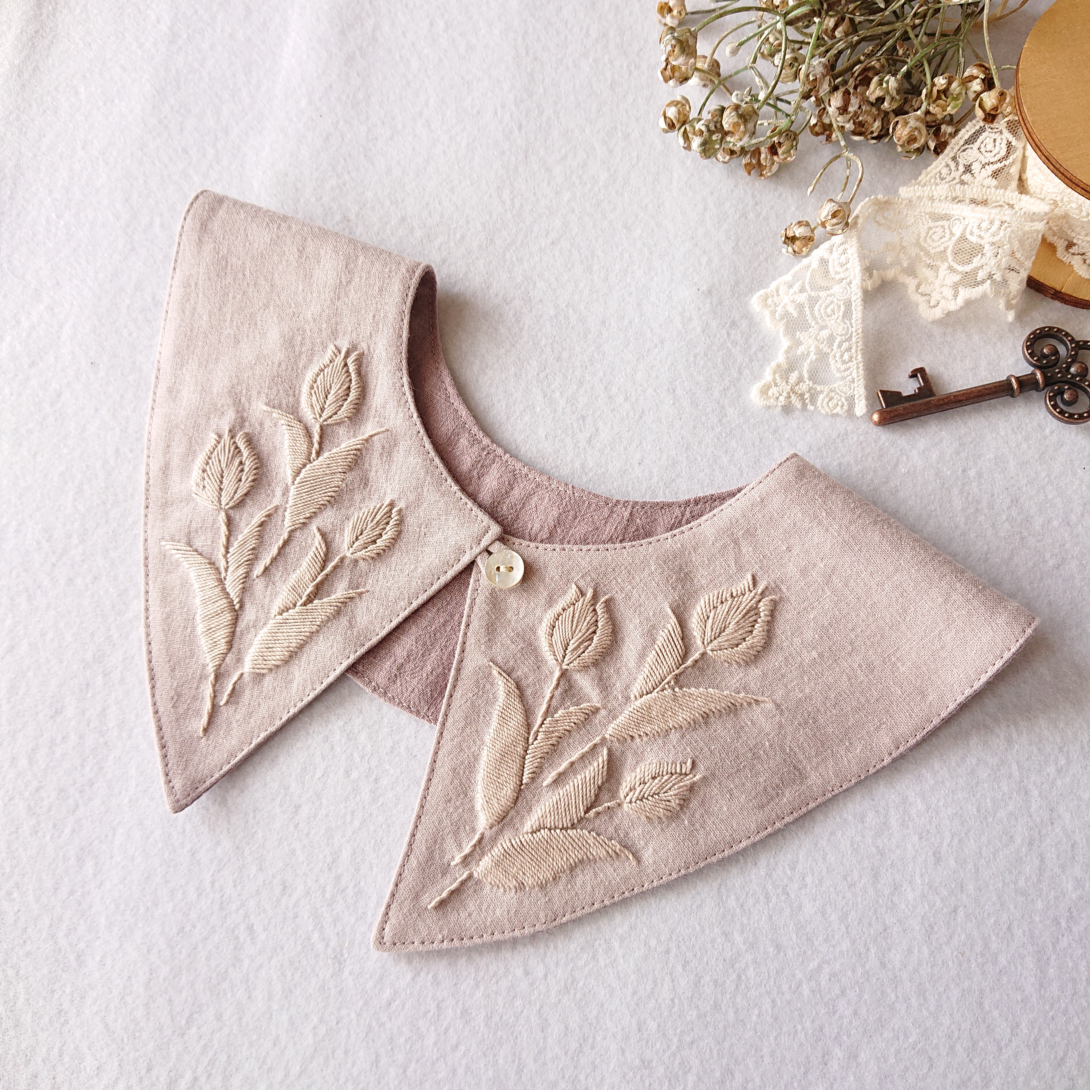 手刺繍つけ襟【チューリップ】サイズ90（ベビー） 入園式/入園式コーデ/入園準備/子どもフォーマル