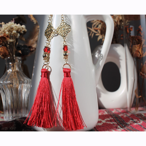 中華風✦紅い花のチャイナタッセルピアス（イヤリング） ピアス