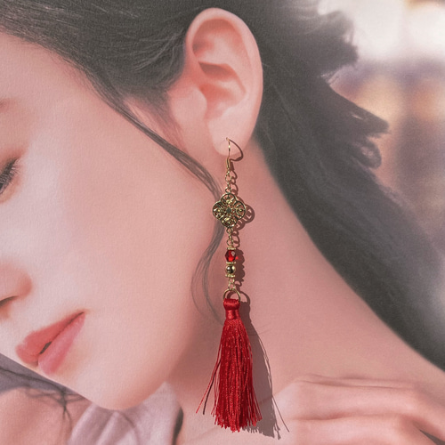 最新最全の 中華風✦紅い花のチャイナタッセルピアス（イヤリング） ピアス イヤリング・ノンホールピアス