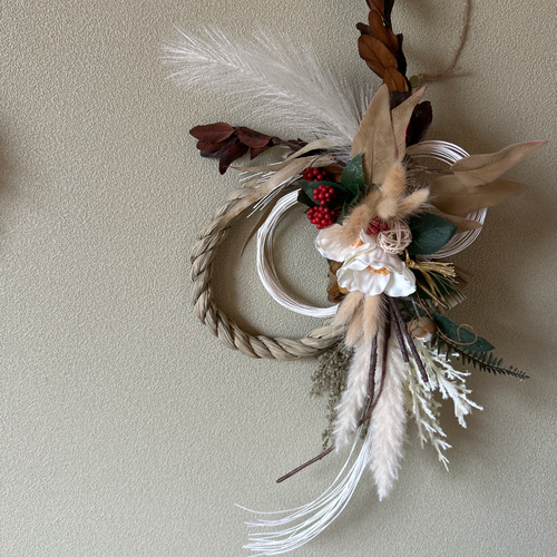 お正月飾り しめ縄 白椿 バンパス しめ縄・しめ飾り makki 通販