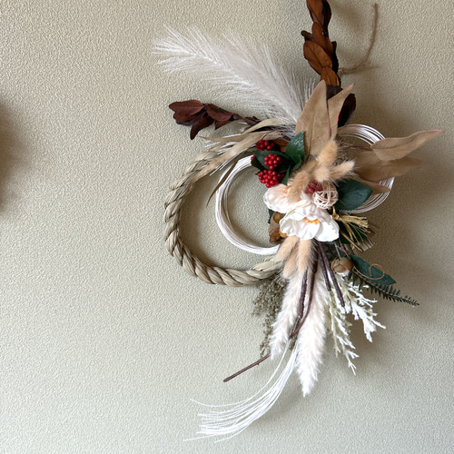 お正月飾り しめ縄 白椿 バンパス しめ縄・しめ飾り makki 通販