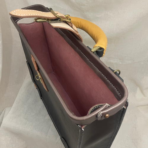 Kitanuma レザーダレスバッグ ブラウン 本革 Kitanuma レザーダレス