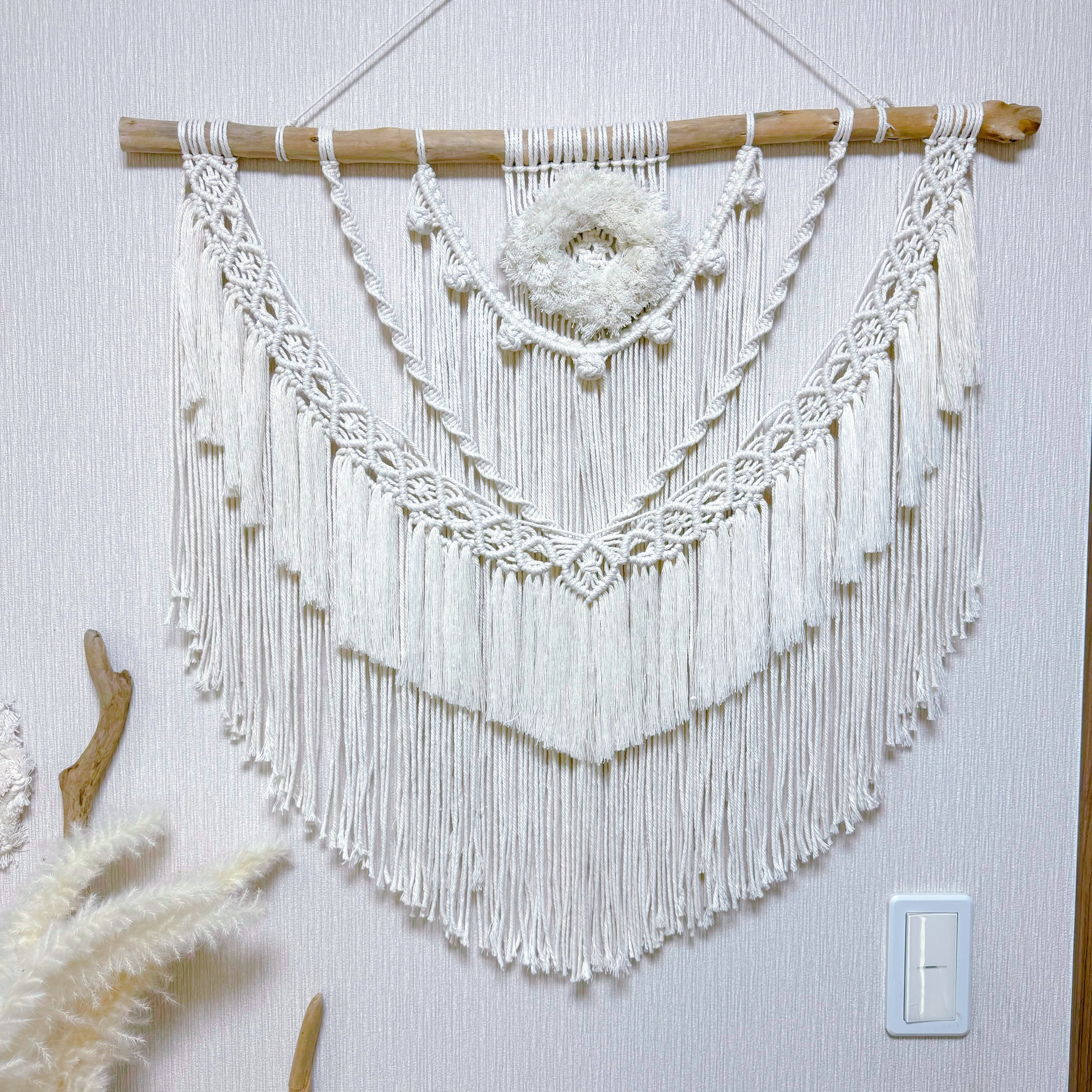 流木マクラメタペストリー　大