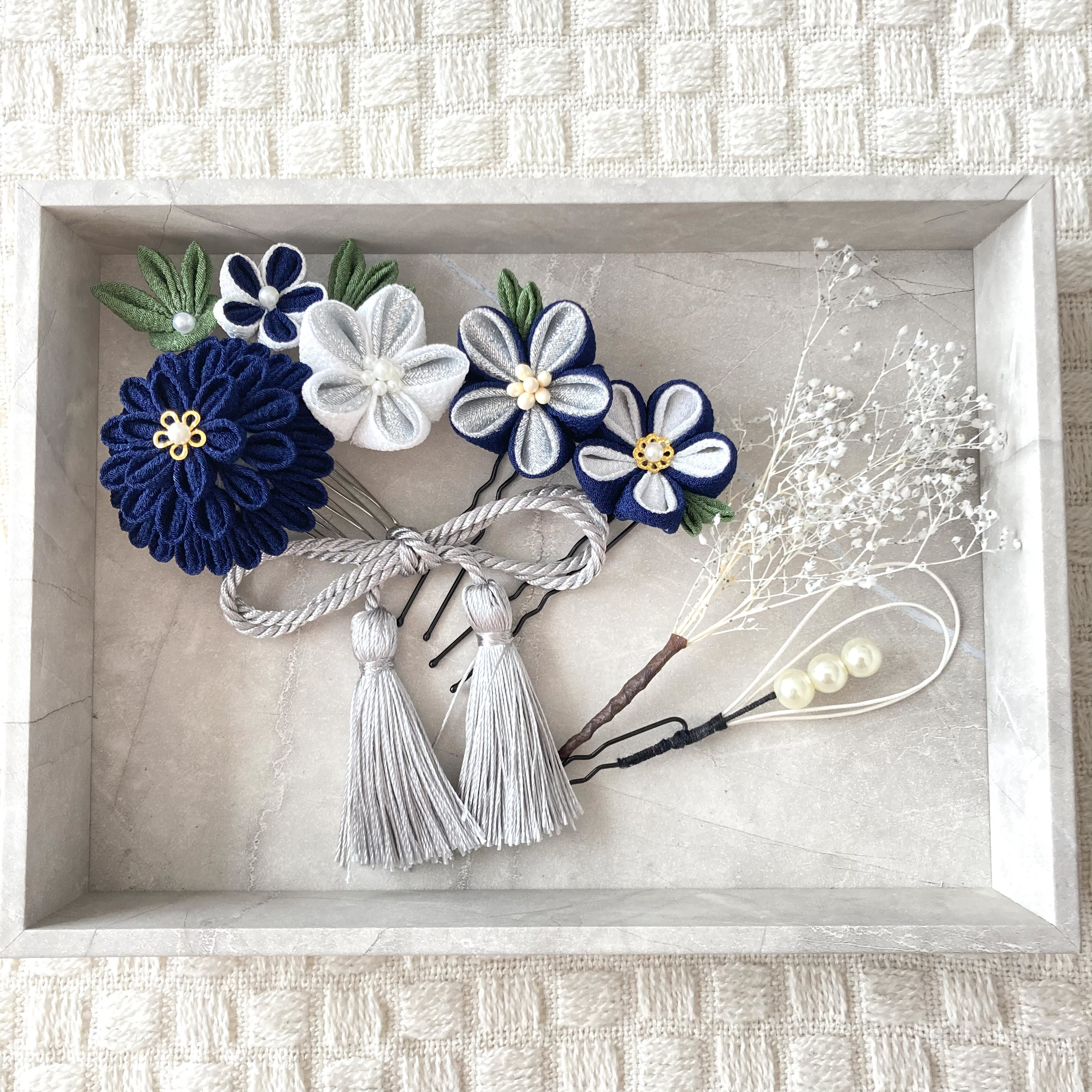 ［Hankusu濃紺］つまみ細工　七五三　前撮り　髪飾り　成人式　卒業式　袴　振袖　リボン　タッセル　金箔　水引
