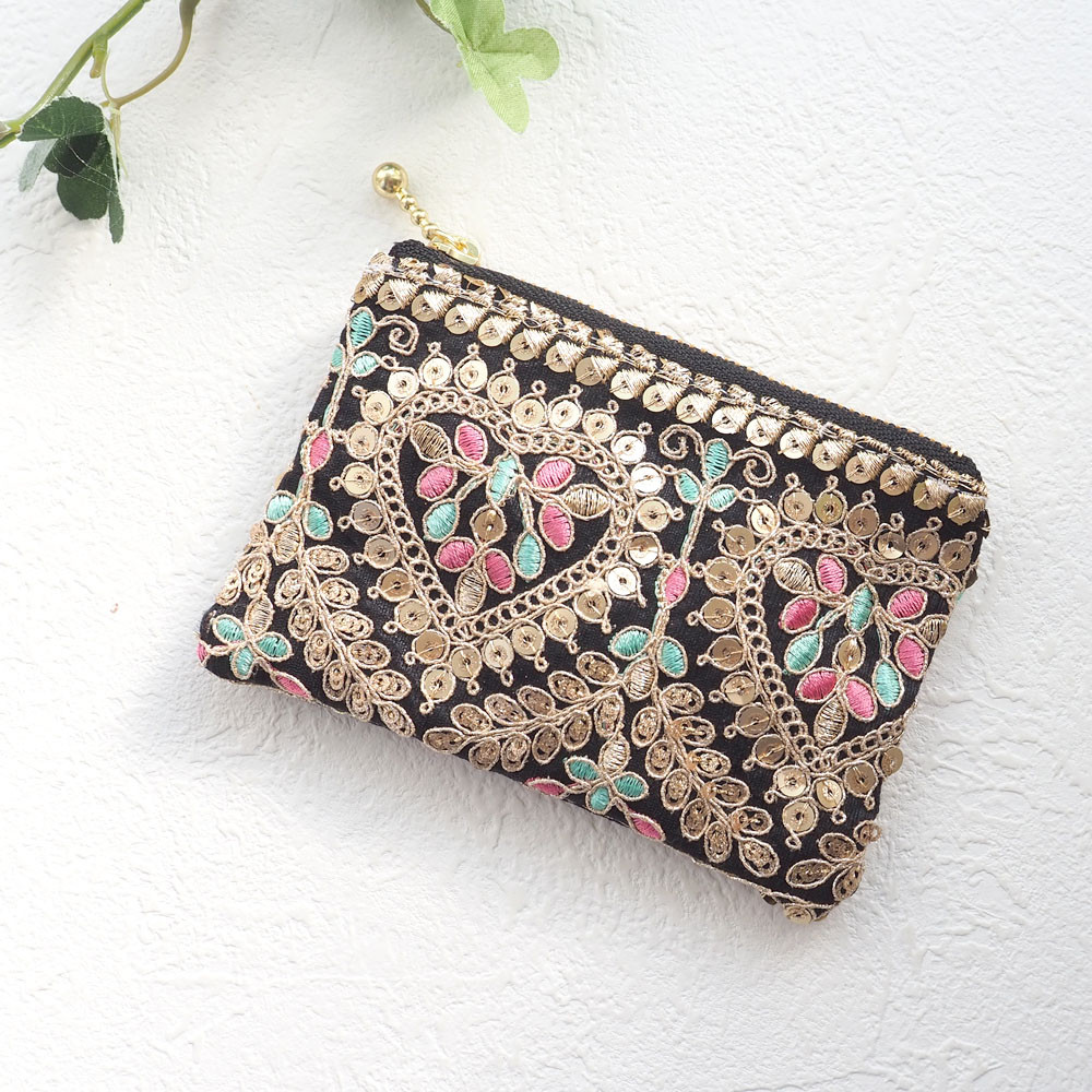 インド刺繍リボン　ポーチ インド刺繍リボンで彩る小さな世界 ポーチ Floopa 通販 18532997