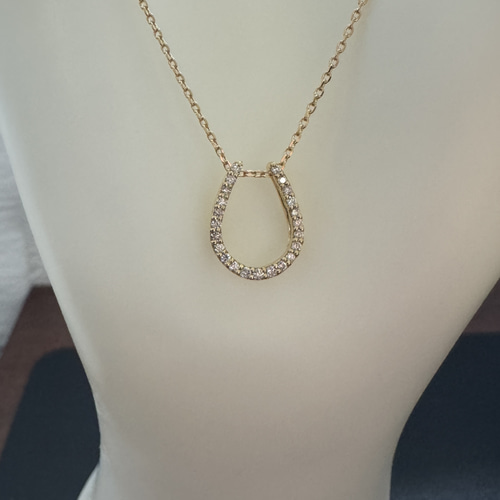 受注生産】K18 ダイヤモンド 馬蹄ペンダントトップ 18金 ペンダント