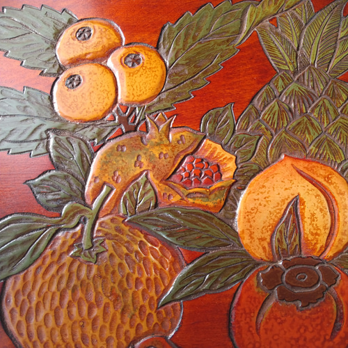 お盆 木製 楕円形 季節の果実を彫りこんだ讃岐彫 日常使い お盆