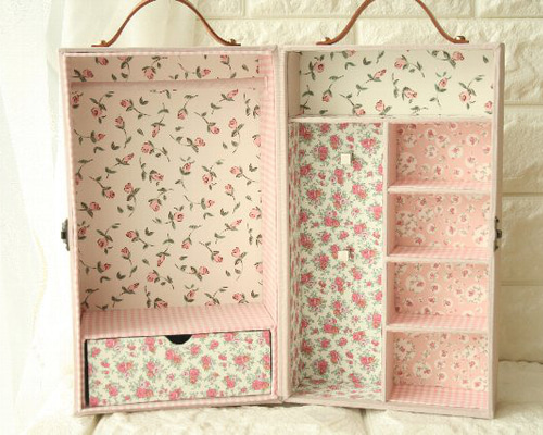 リバティ生地使用 ドールクローゼット おもちゃ・人形 セラピストさ