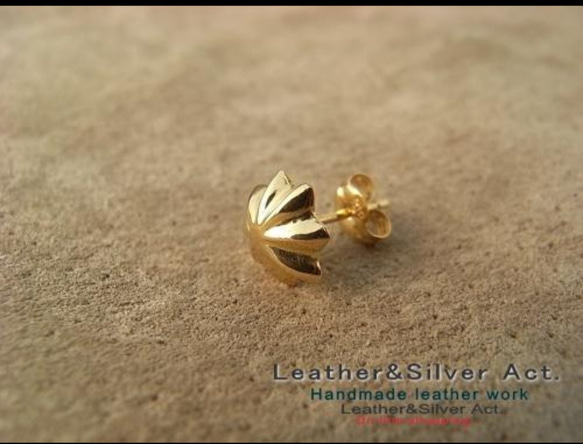ハンドメイド　ピアスゴールド（ｋ18）アポロコンチョゴールドピアス ポストピアス ハンドメイド ピアスゴールド（k18）アポロコンチョゴールド