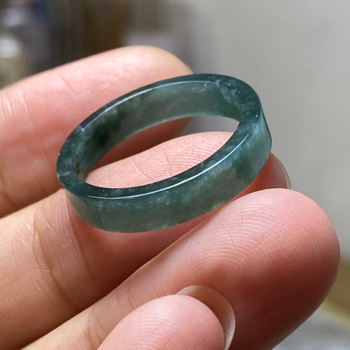 [R120-015］ 翡翠　くりぬき　リング　天然石　グアテマラ産　19号　指輪 c4f8607e456373a3d0b9b46befa9ac